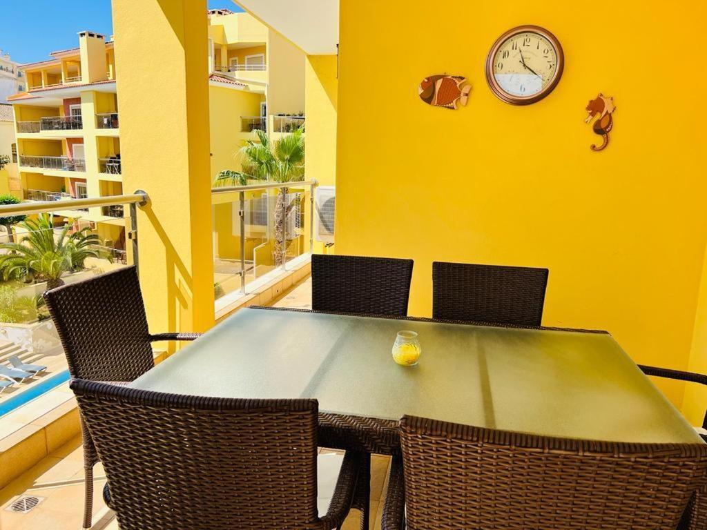 Valente Patio Apartment Лагуш Екстер'єр фото